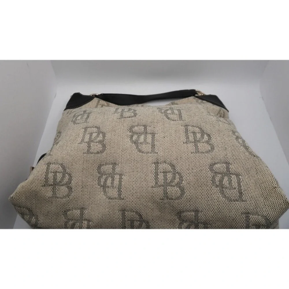 Dooney & Bourke dooney bourke